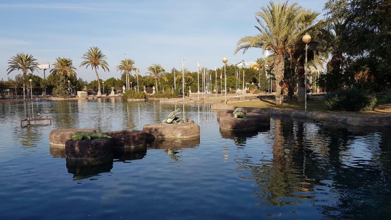 Apartamento Torrevieja Eksteriør bilde
