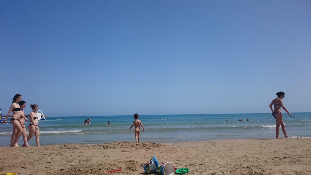 Apartamento Torrevieja Eksteriør bilde